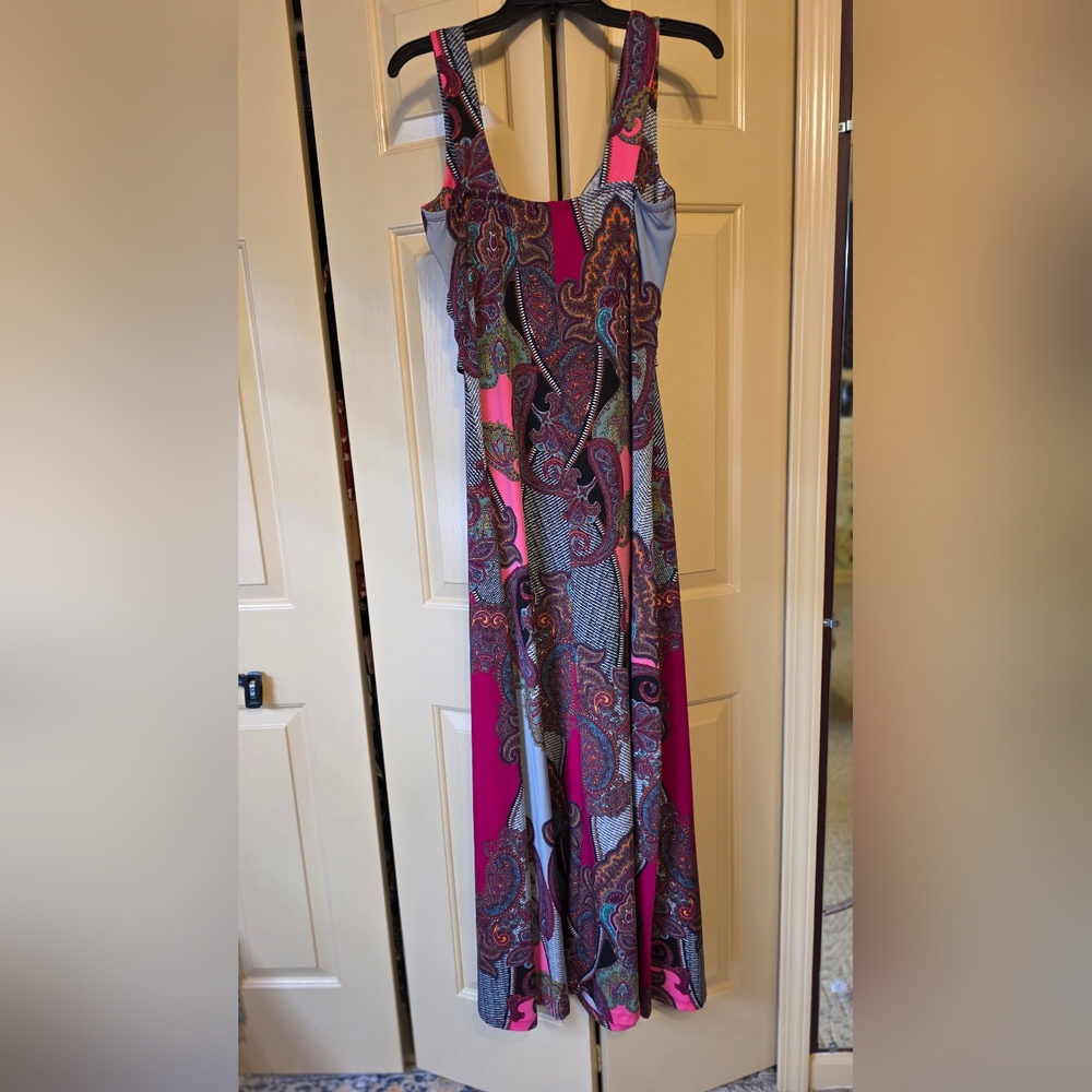 BOGO-TWO Dresses!!! VENUS & Pyramid Collection Multicolor Maxi Dresses!! - Picture 5 of 6